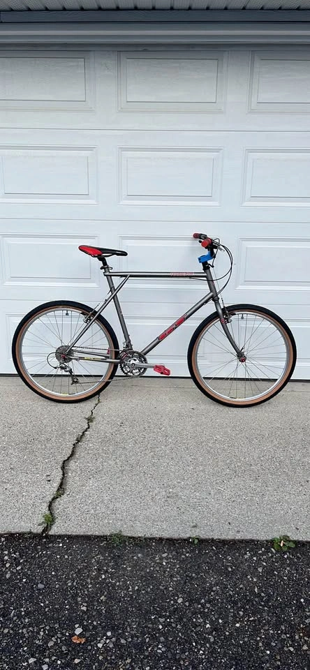 Classic GT Resto-Mod Bike - photo 2