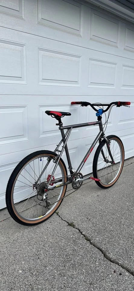 Classic GT Resto-Mod Bike - photo 4