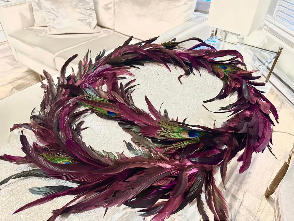 Designer Glam Exotic feather wreaths & matching Garlands - photo 2