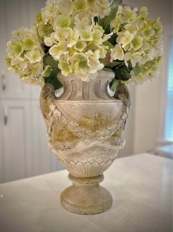 Classic Decorative Urn Vase - photo 2
