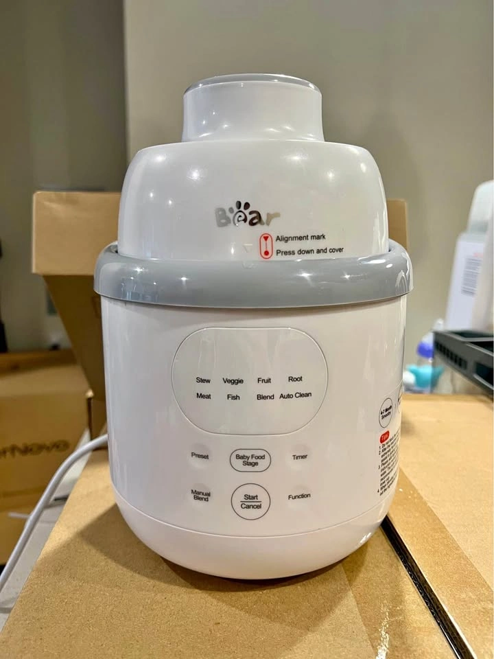 (like new) Bear Baby Food Maker