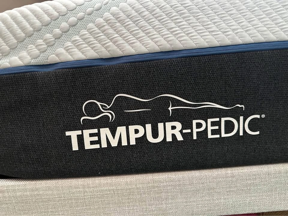 Like-New Tempur-Pedic Mattress - photo 2
