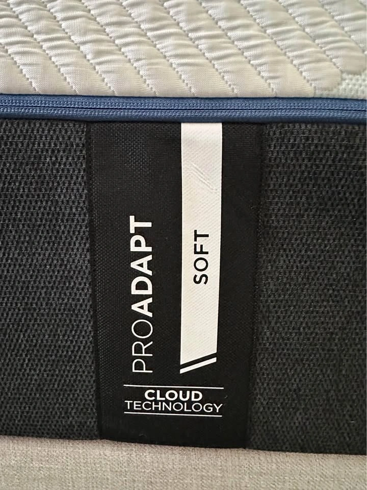 Like-New Tempur-Pedic Mattress - photo 3