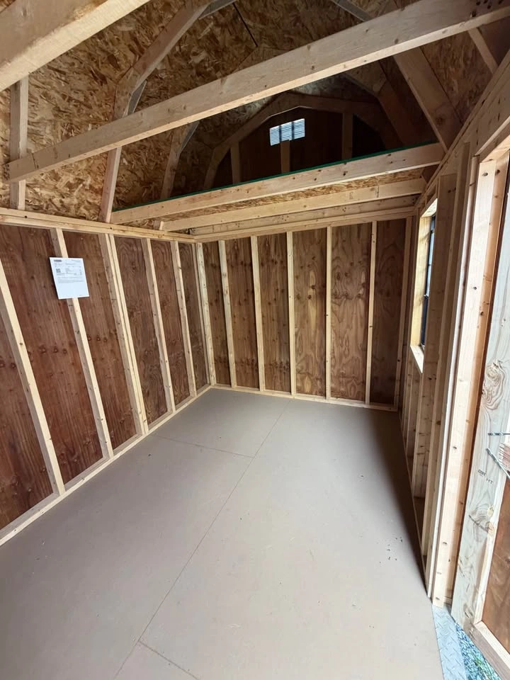 8’ x 12’ Lofted Barn / Storage shed - photo 5