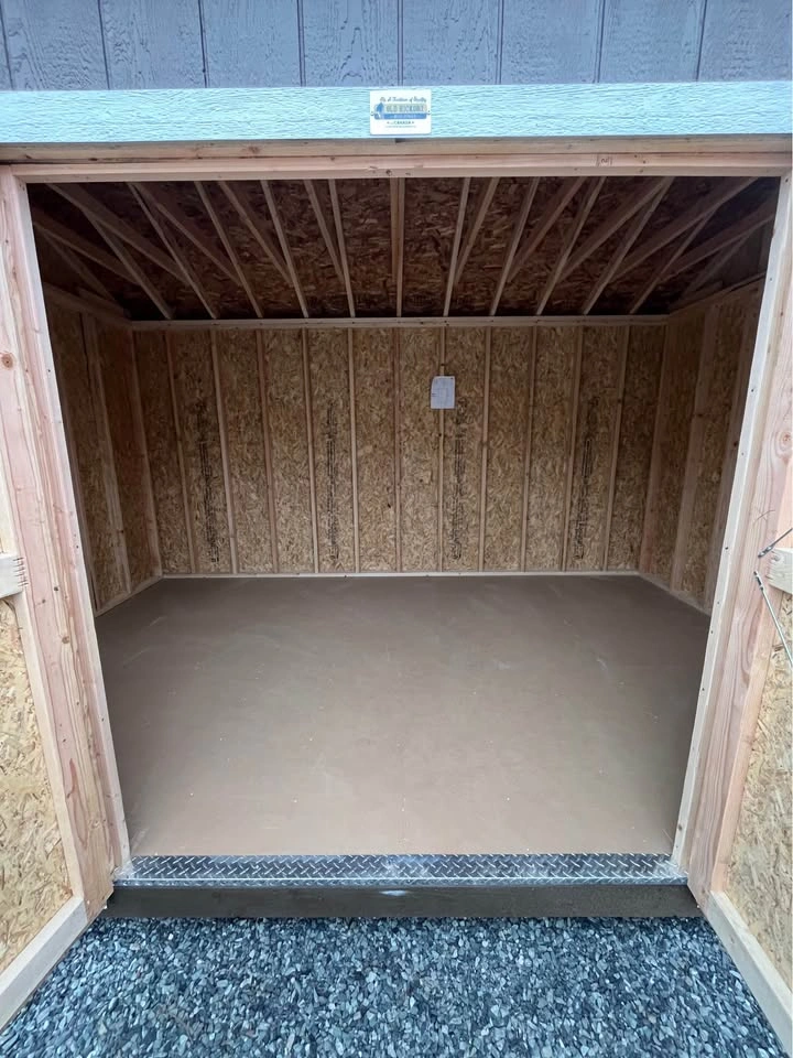 10×16 Utility Shed - photo 4