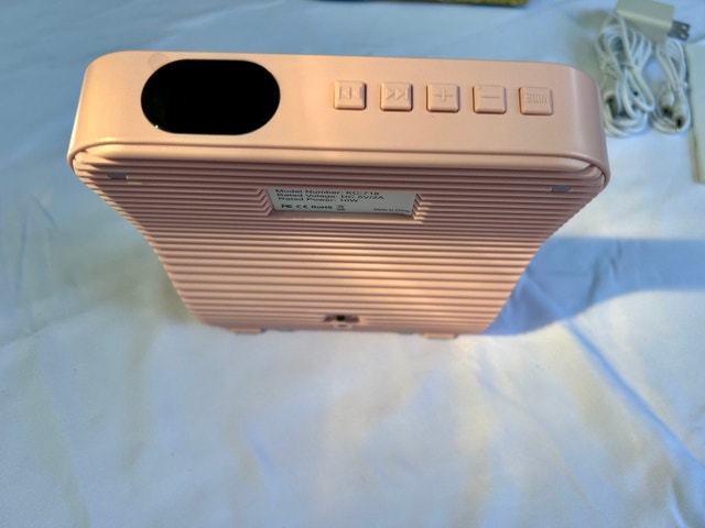 KC-718 Portable Bluetooth CD Player - photo 3