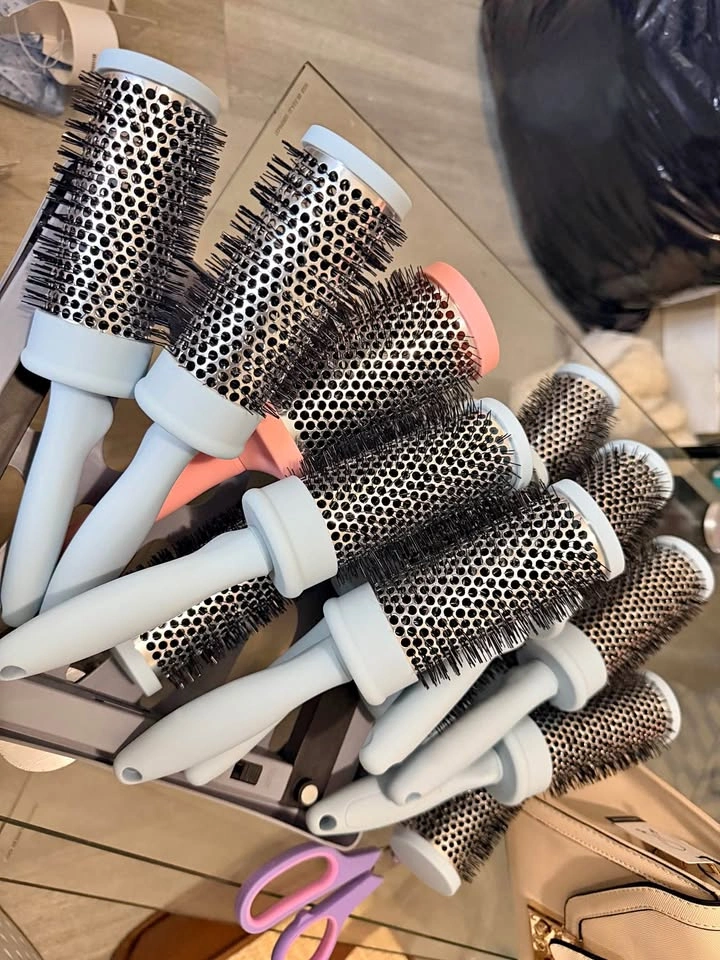 Hair brush