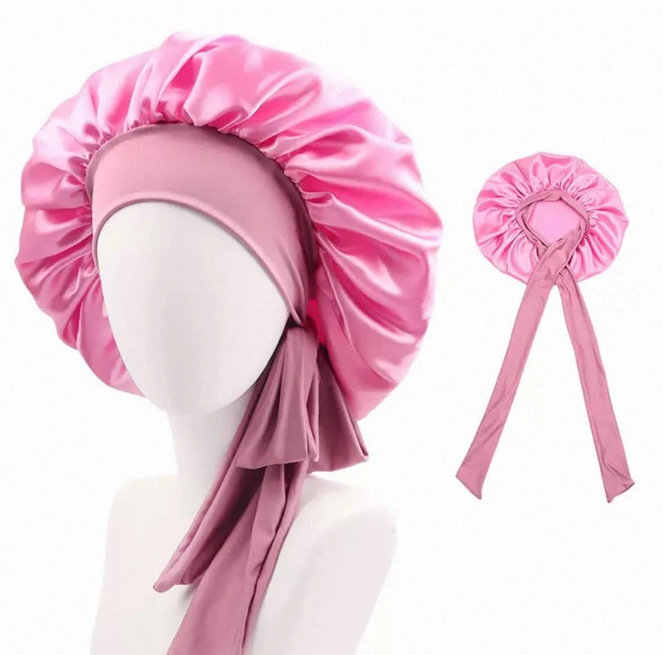 Satin bonnet with ribbon - photo 2