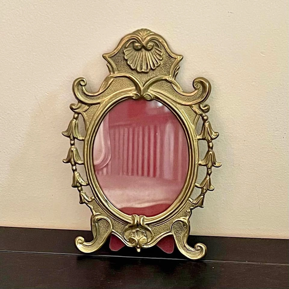 Vintage Brass Photo Frame , Ornate Tabletop Decor