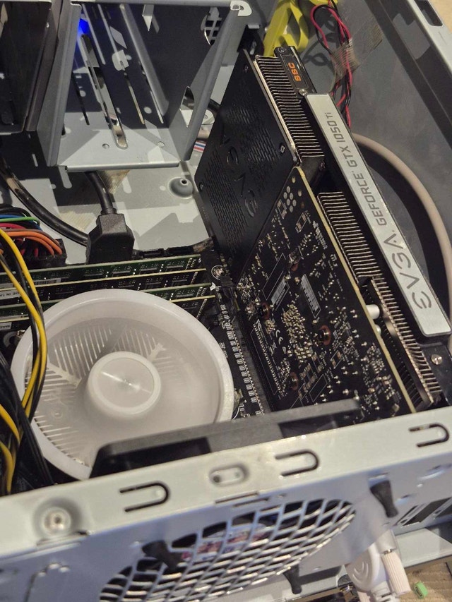 Custom Desktop PC (no OS!) - photo 2