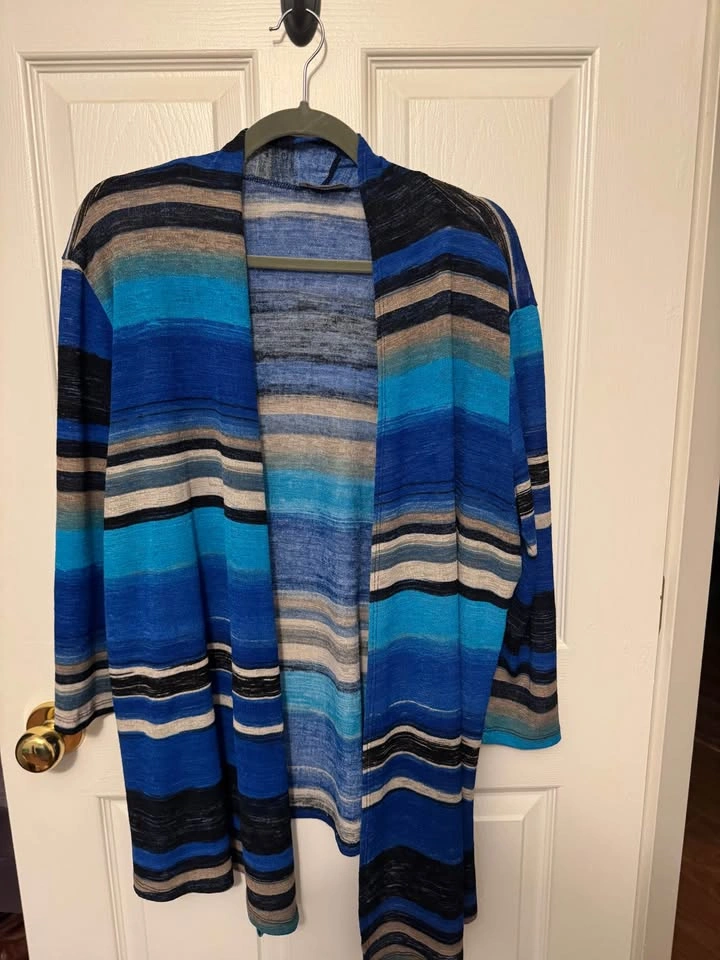 XL Ladies Cardigans and Shrugs - photo 4