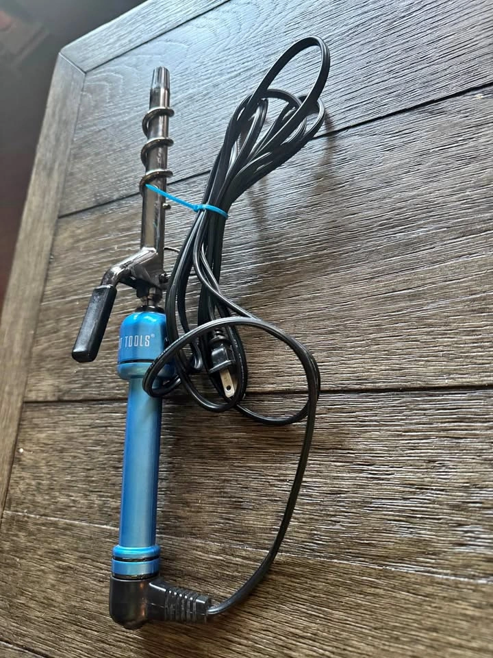 Hot Tools Blue Ice Titanium Coil Spring Curling Iron