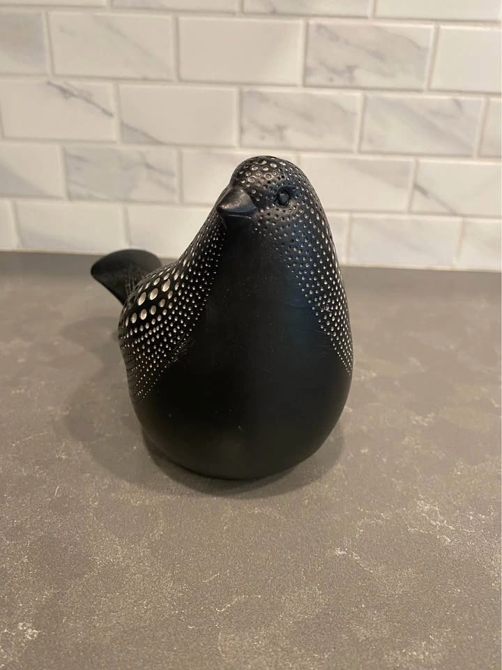 Modern Black and White Dotted Bird Figurine - photo 2