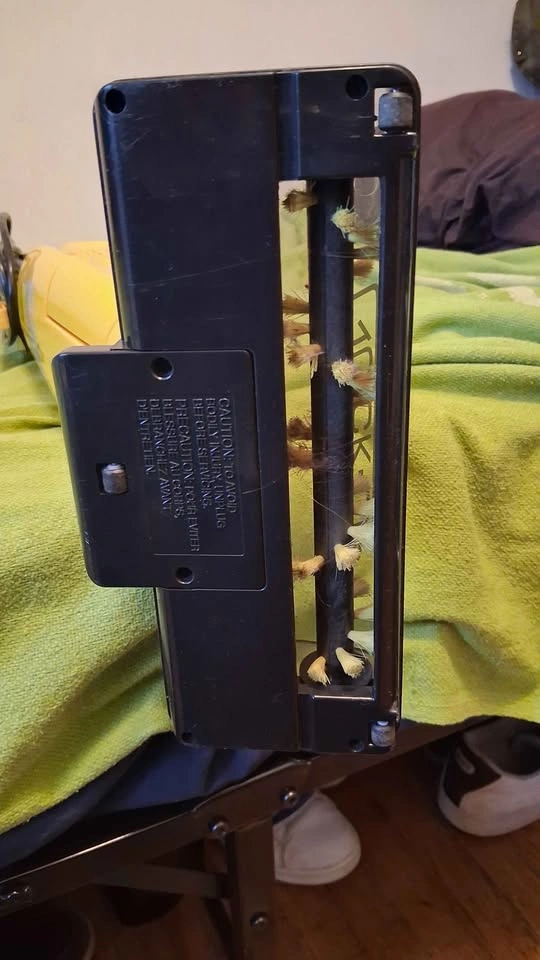 Eureka Quick-Up Corded Stick Vacuum - photo 5