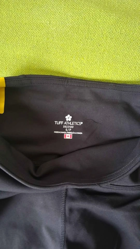 Tuff Athletics black yoga leggings S/P - photo 2