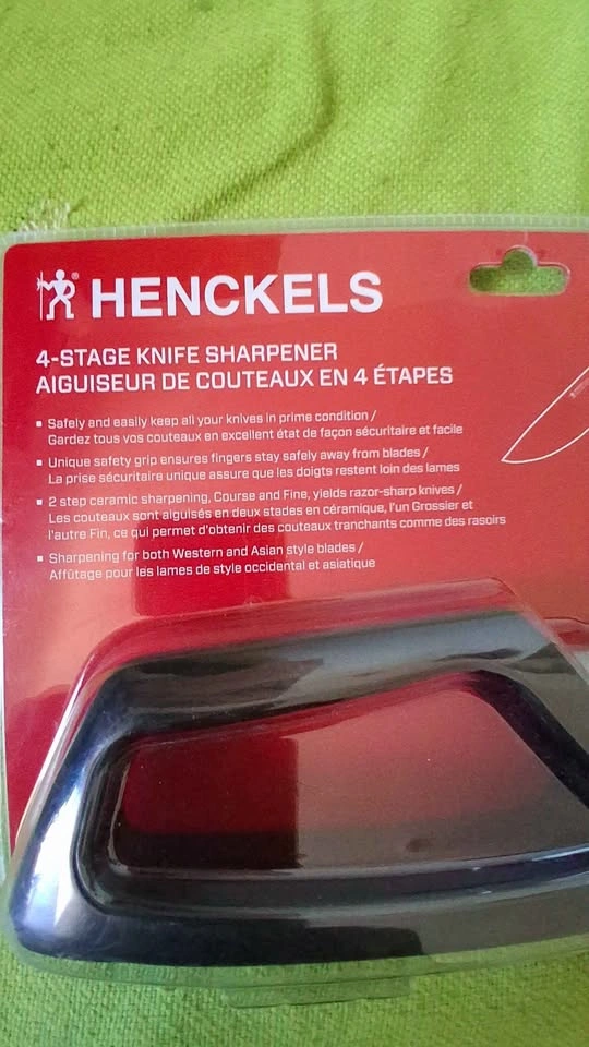 Henckels 4-Stage Knife Sharpener - photo 4