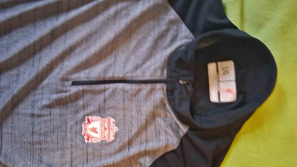 Liverpool FC Quarter Zip Training Top Large