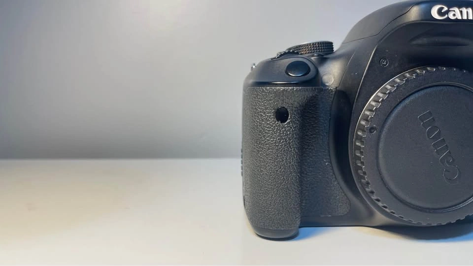 Canon EOS Rebel T3i DSLR Kit with 2 Lenses and Flash - photo 4