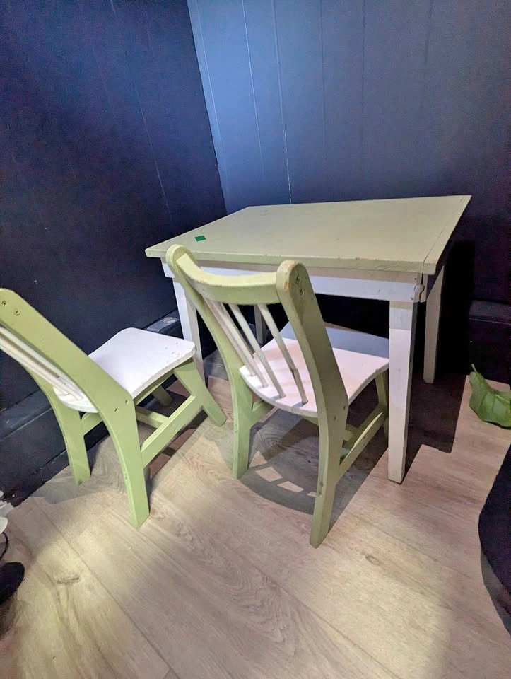 Children's wooden table