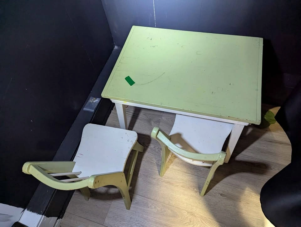 Children's wooden table - photo 2