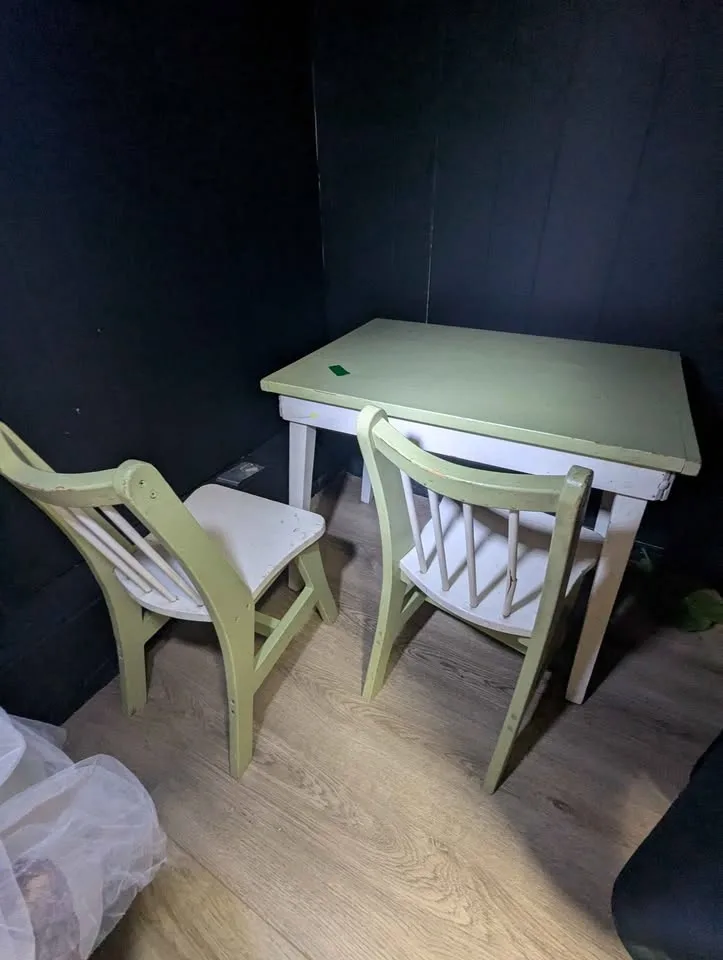 Children's wooden table - photo 3