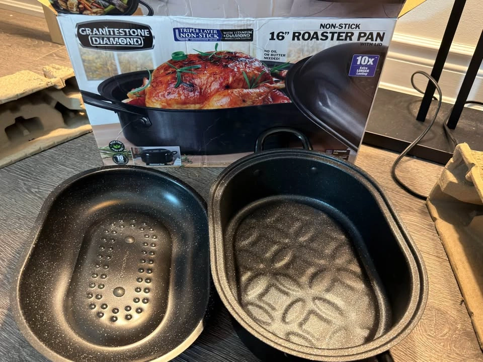 Granitestone Diamond 16" Nonstick Roaster Pan with Dome Lid - photo 2