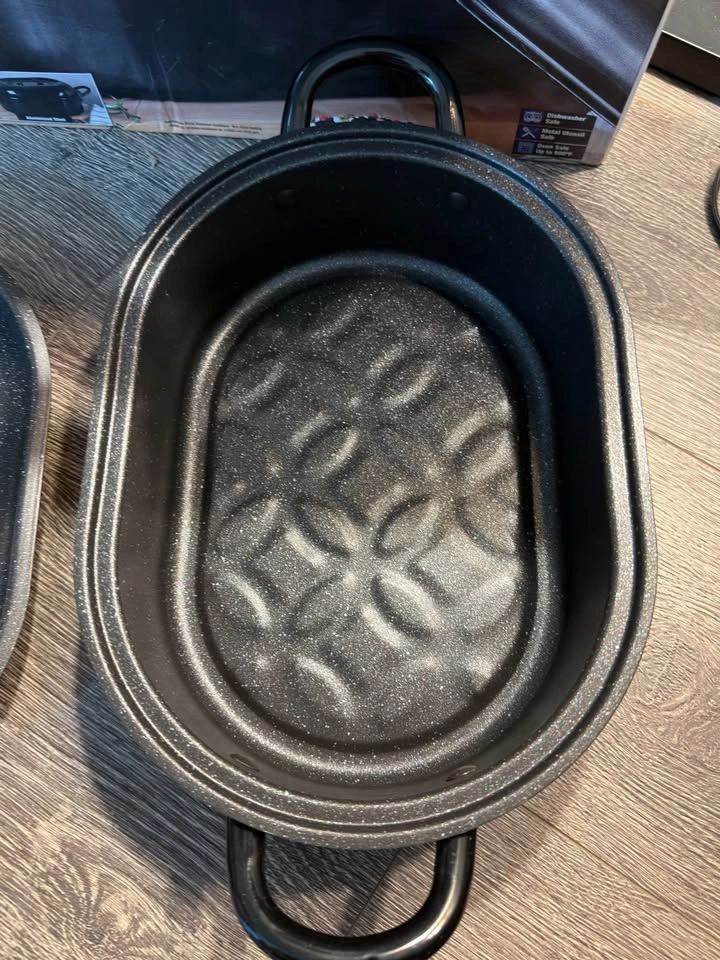 Granitestone Diamond 16" Nonstick Roaster Pan with Dome Lid - photo 3