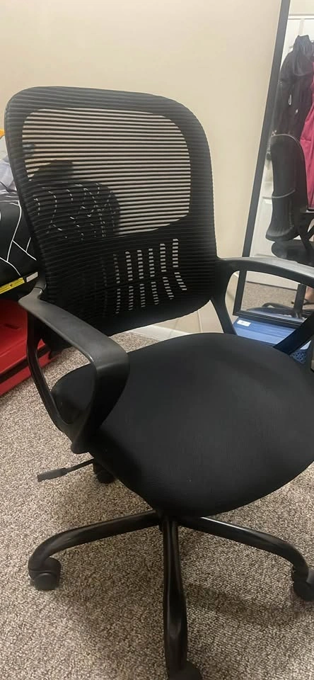 Office chair - photo 2