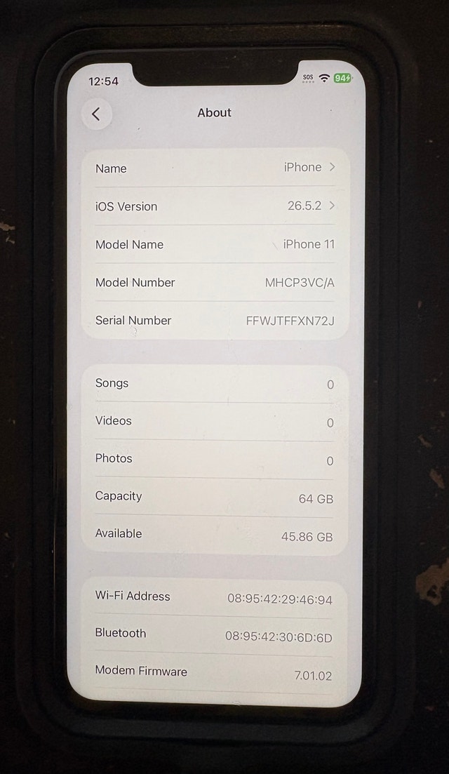 Apple iPhone 11 - photo 2
