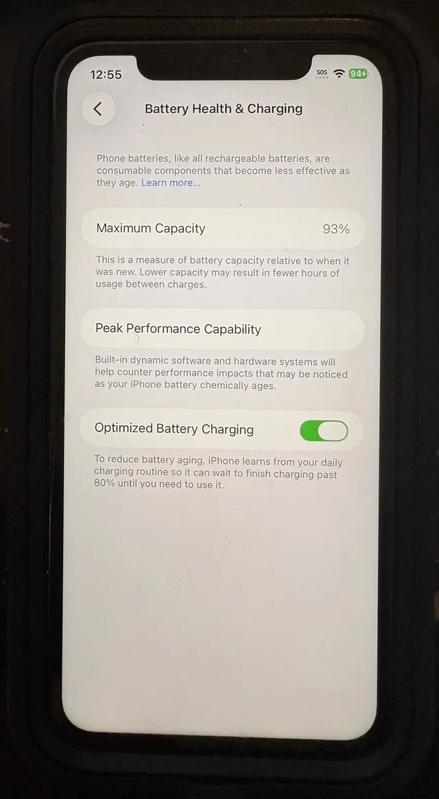 Apple iPhone 11 - photo 3