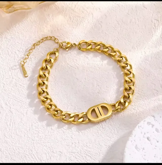 18k gold plated stainless steel bracelet image indicator(2)