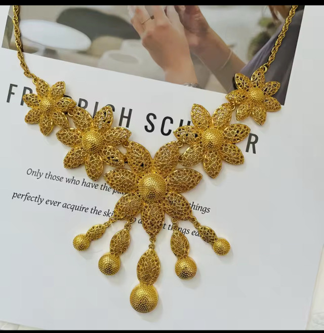 Dubai Jewellery 24k gold plated Necklace and earrings - photo 3
