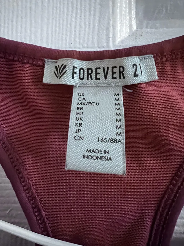 Forever 21 Top thumbnail