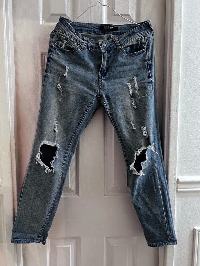 Wax Jeans Distressed Denim Size 7 thumbnail