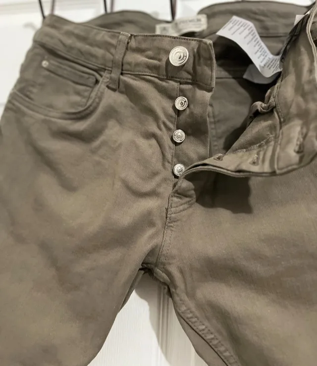 2Y Premium Olive Pants image indicator(3)