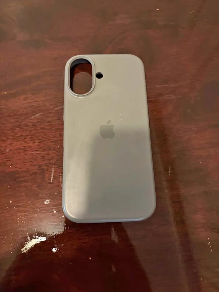 Silicone iPhone 17 case