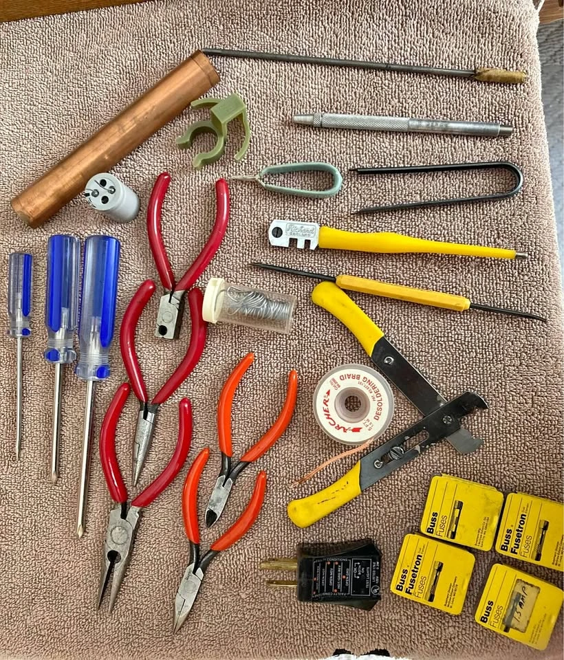 Estate Sale Vintage Electronics & Electrical Tool Kit