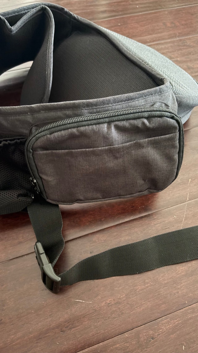 Ergonomic Baby Hip Seat Carrier, Adjustable Waistband - photo 3