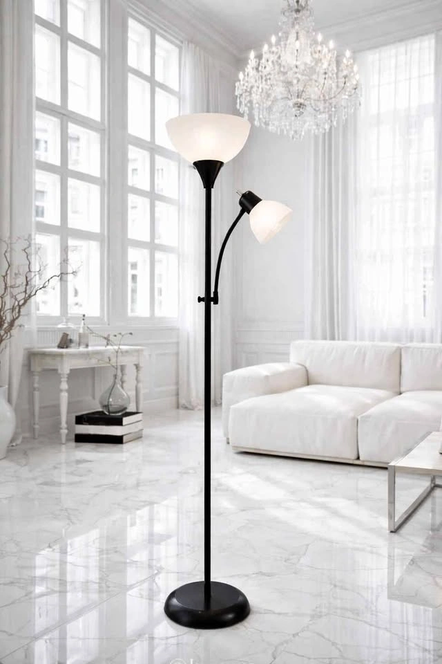 Floor lamp brand NEW in box! 🆕