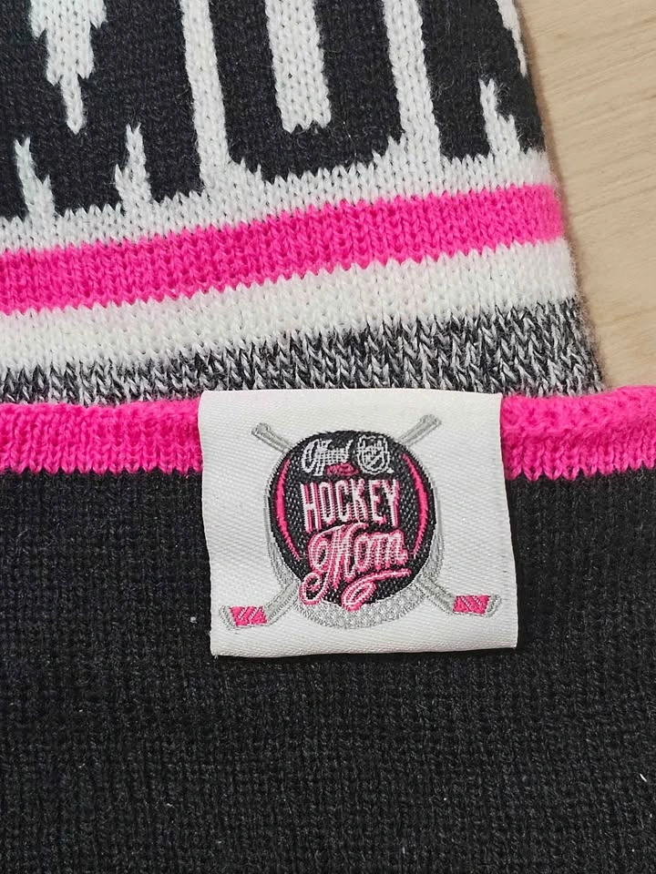 Brand New NHL Official Hockey Mom Winter Beanie Toque Hat - NWT - photo 4