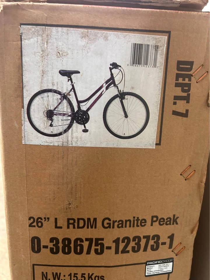 NEW Roadmaster Granite Peak 26” Women’s Mountain Bike - photo 5