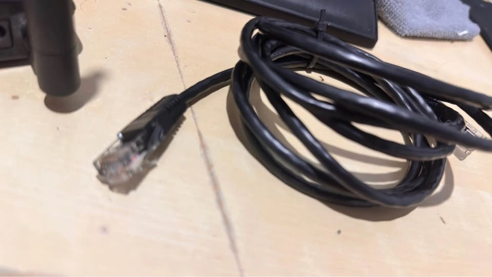 D-Link Wi-Fi Router with Power Adapter & Ethernet Cable - photo 3
