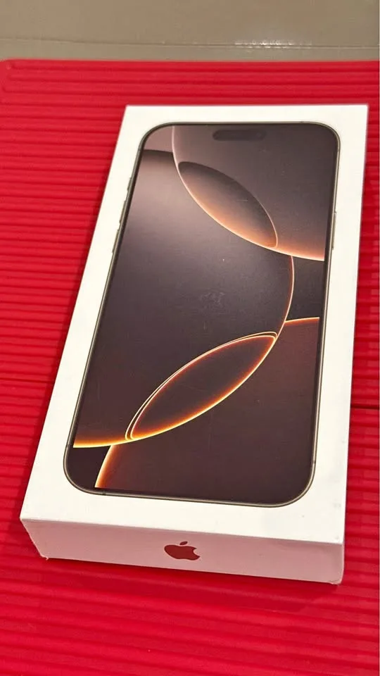 16 Pro Max Desert Titanium 256GB