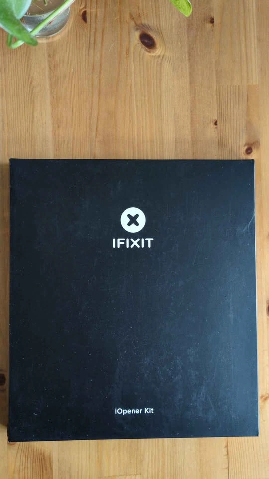 IFixit phone repair kit - iOpener - photo 3