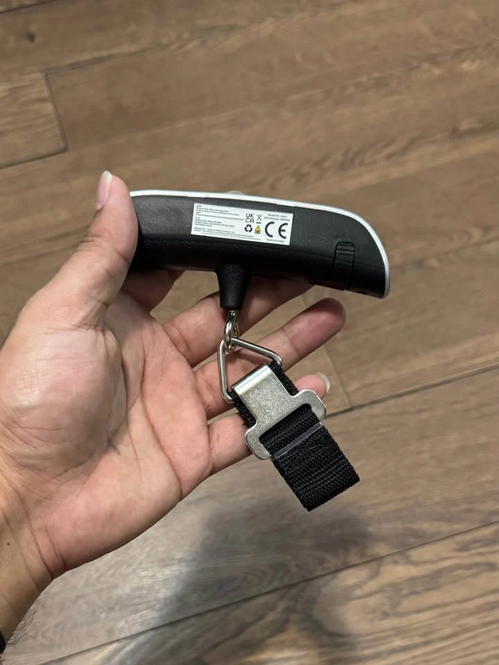 Brand new digital luggage scale, travel weight machine - photo 3