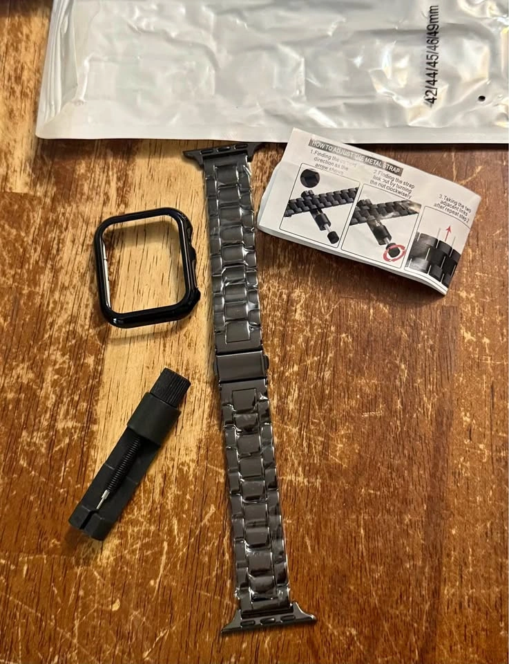 For 44mm Apple Watch - metal band with case *NEW*