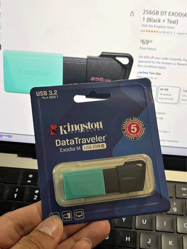 NEW 256GB USB Flash Drive