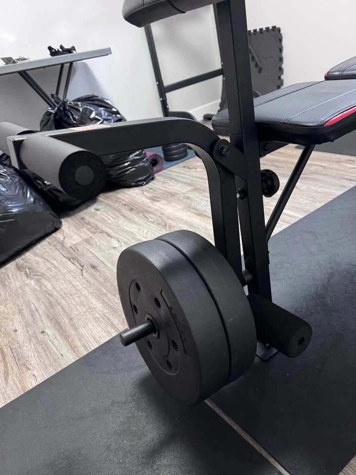 Adjustable weight bench (weights are not included) - photo 2