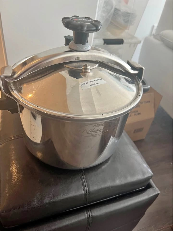 Large SEB 10L Stainless Steel Pressure Cooker