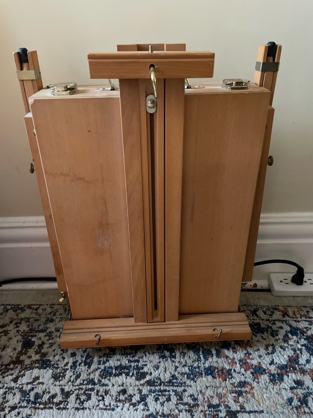 portable easel